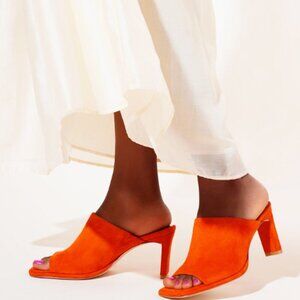 Charlotte Stone Rio Curry Orange Suede Slip On Mule Heels 10